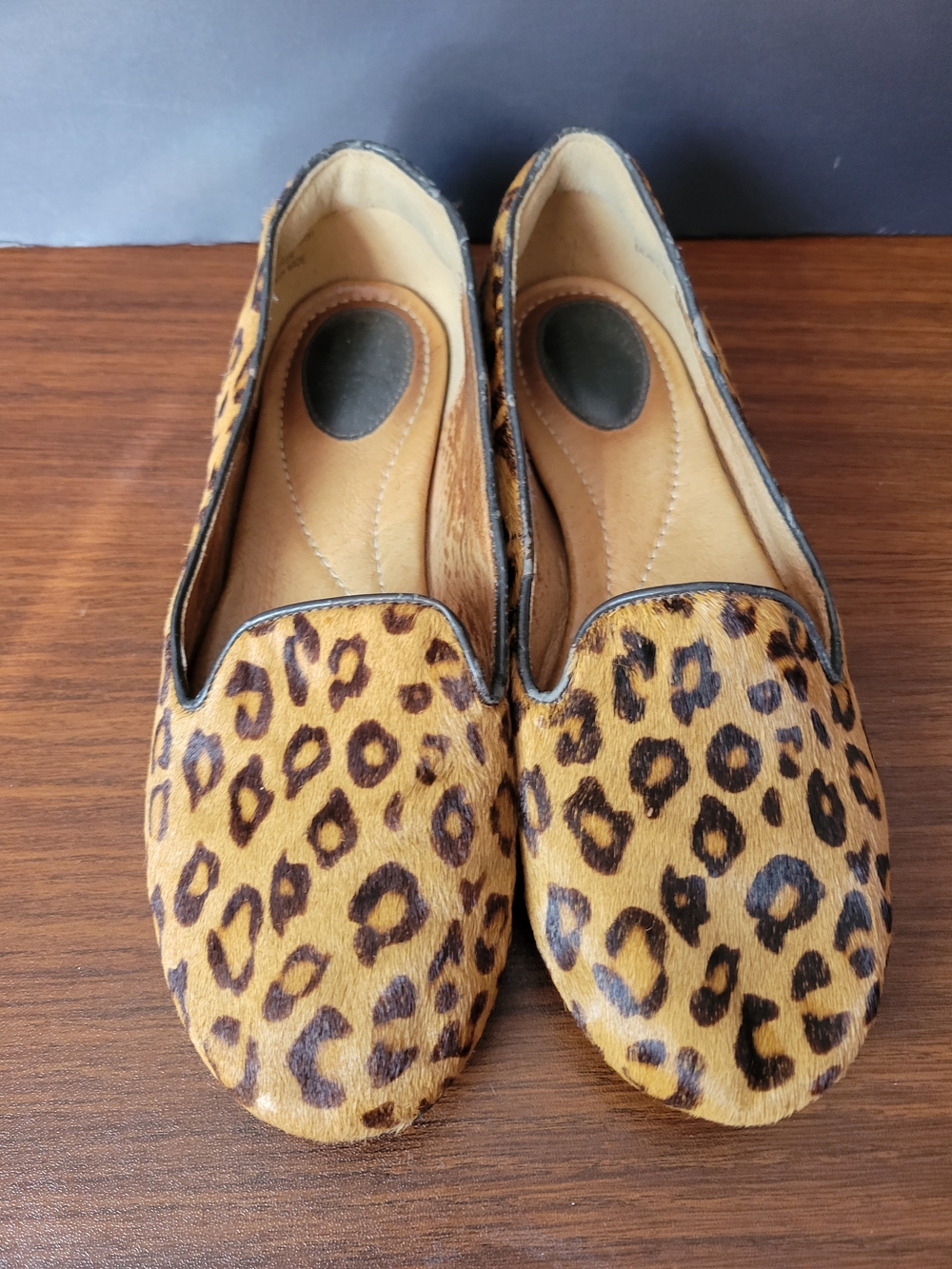 Clarks Leopard Print Hair-On Leather Slip On Shoes Size 5.5 - Picture 4 of 13
